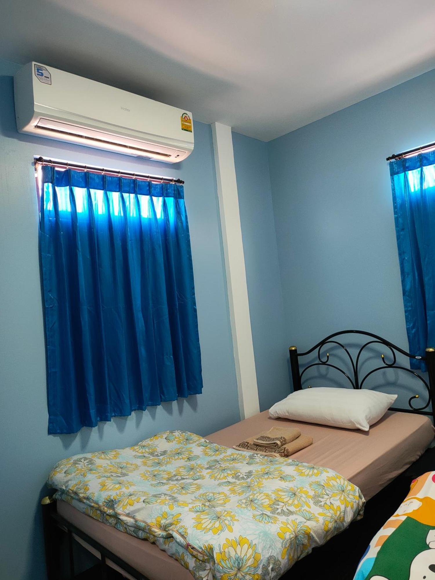Home Stay At Tapae Chiang Mai Dış mekan fotoğraf